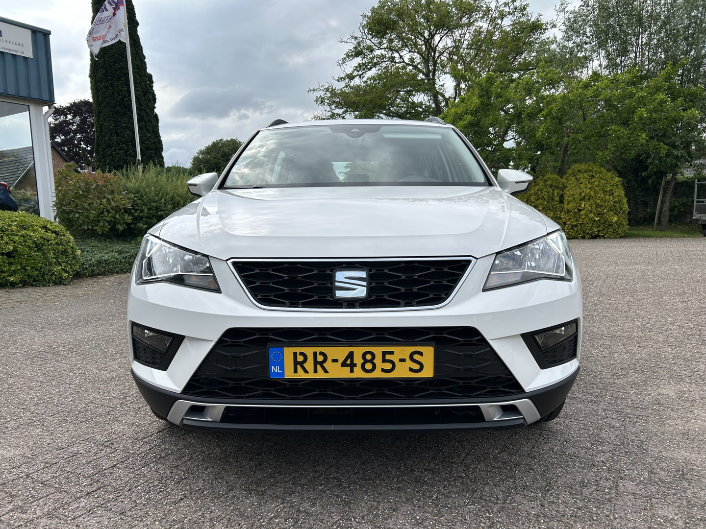 SEAT