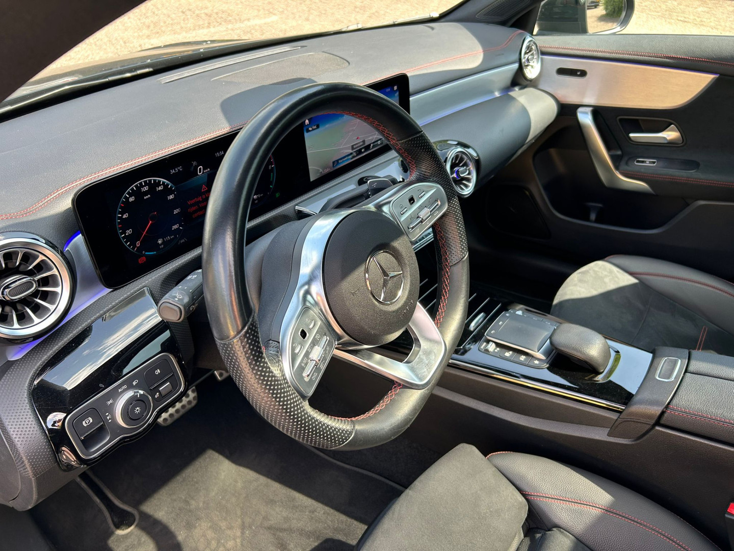 Mercedes-Benz Mercedes-Benz