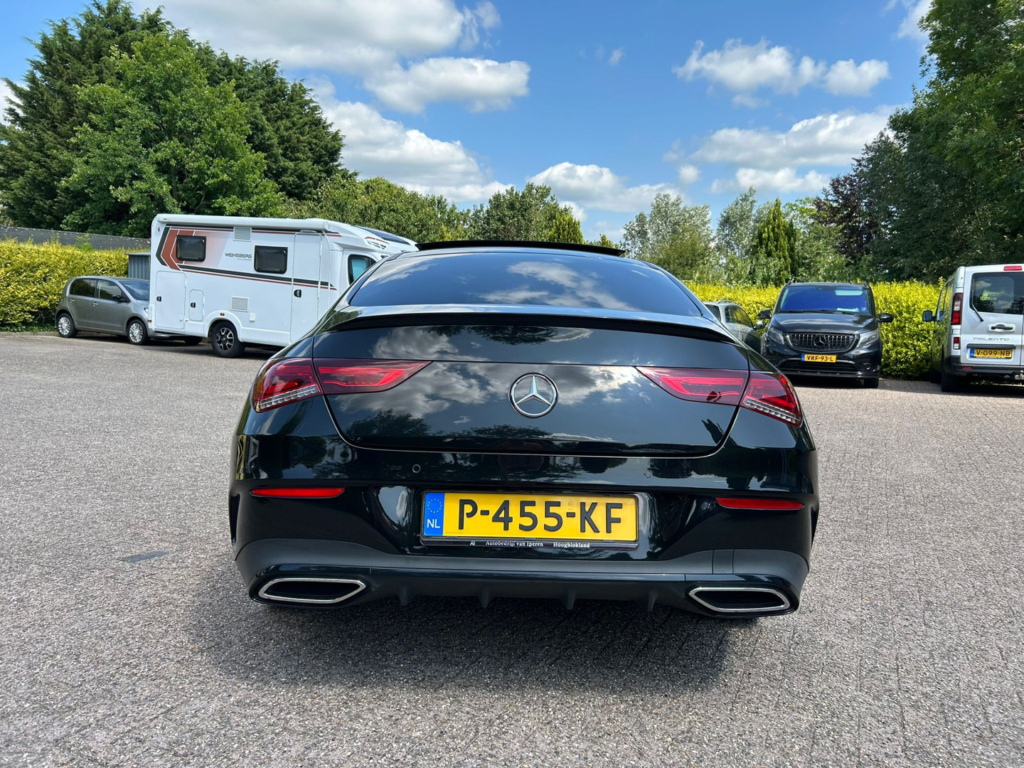 Mercedes-Benz Mercedes-Benz