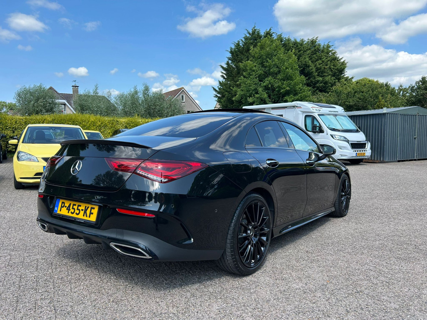 Mercedes-Benz Mercedes-Benz