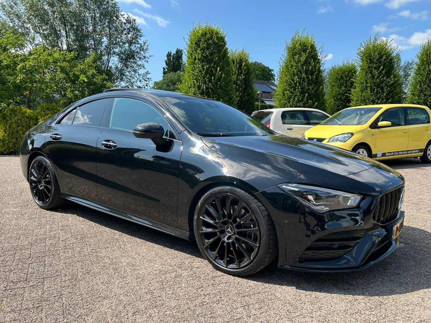 Mercedes-Benz Mercedes-Benz