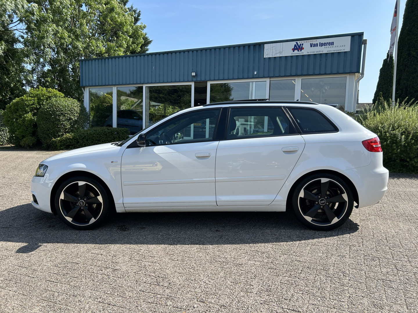 Audi