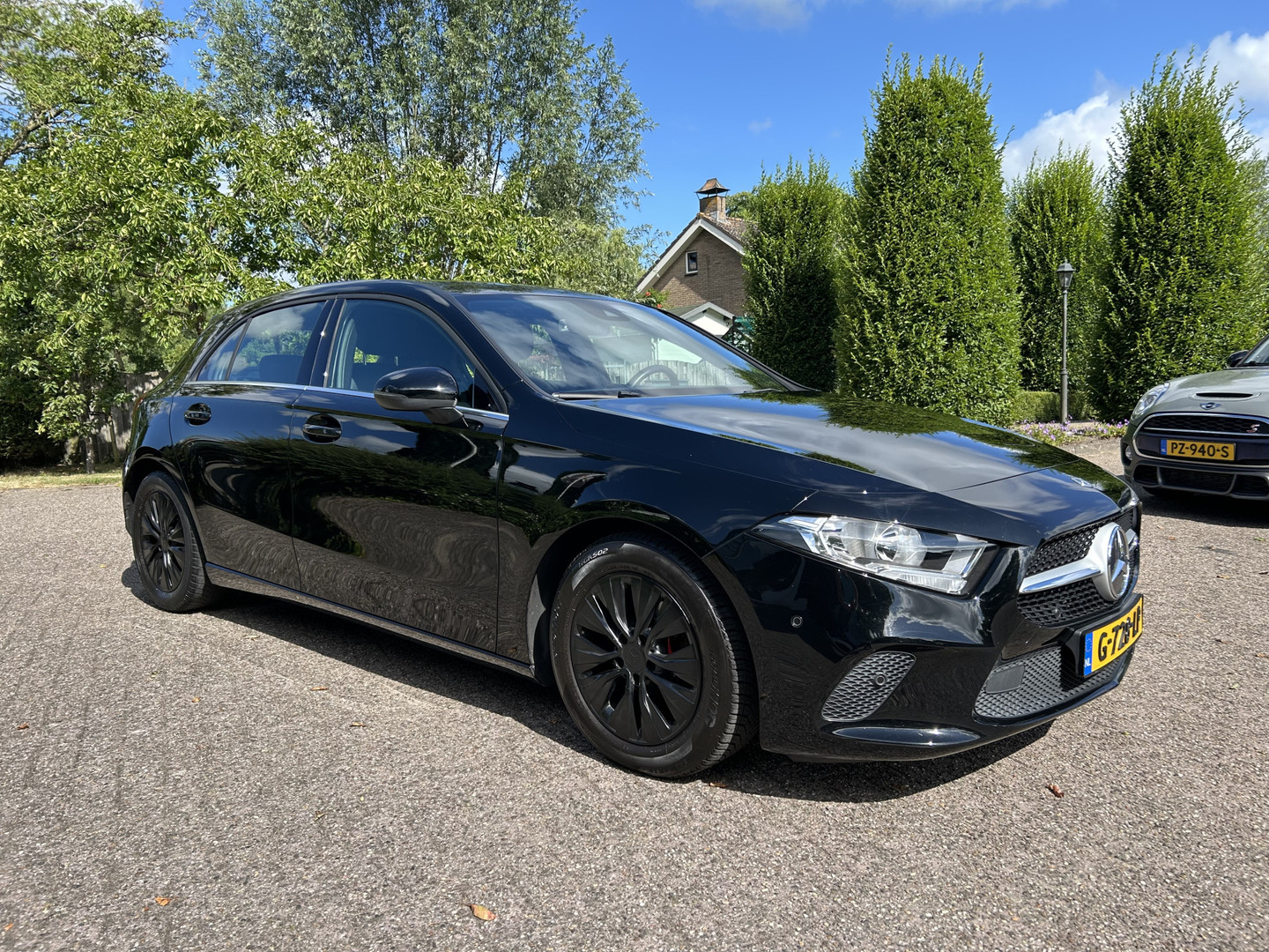 Mercedes-Benz