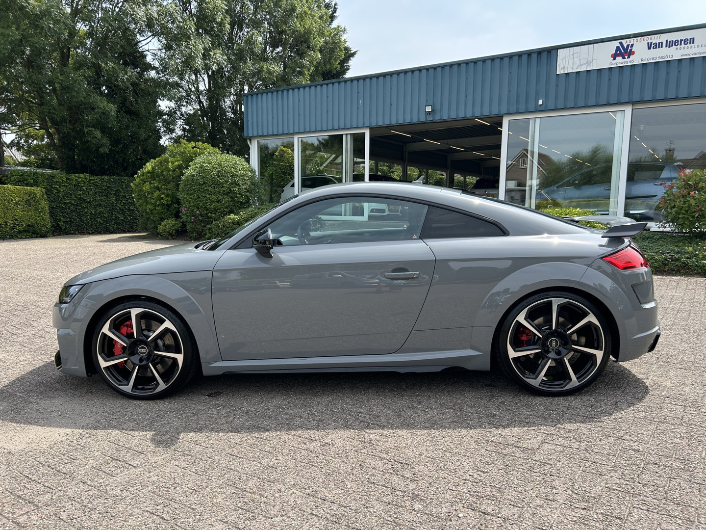 Audi