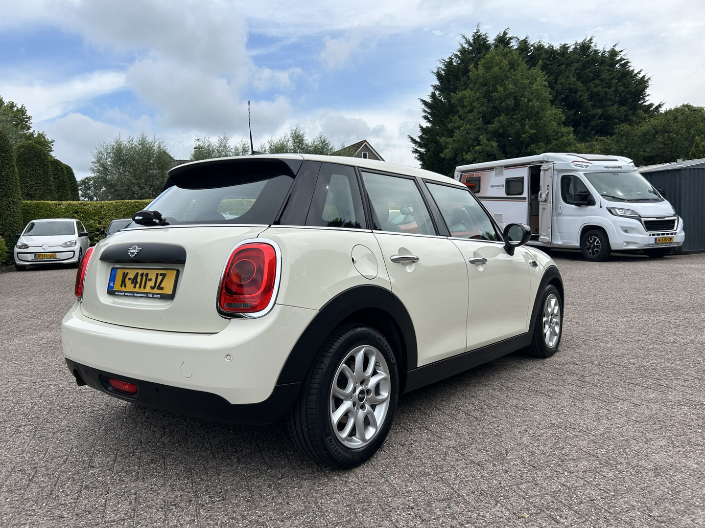 MINI