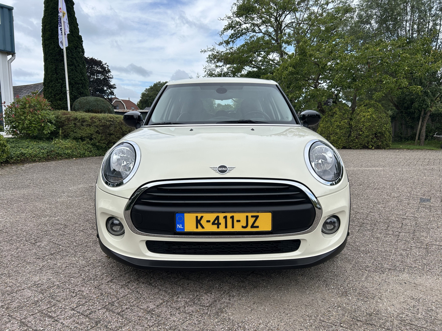 MINI