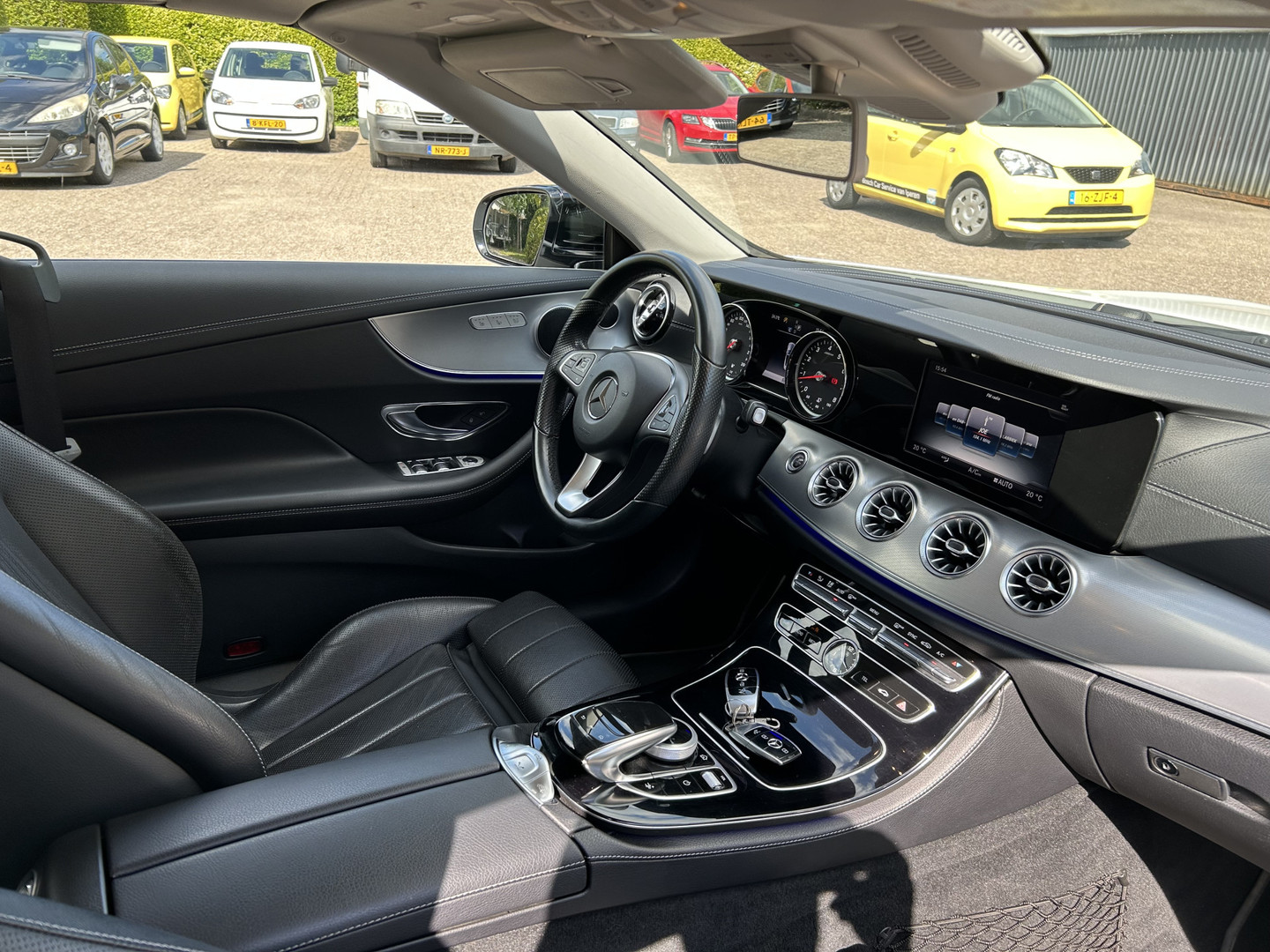Mercedes-Benz Mercedes-Benz