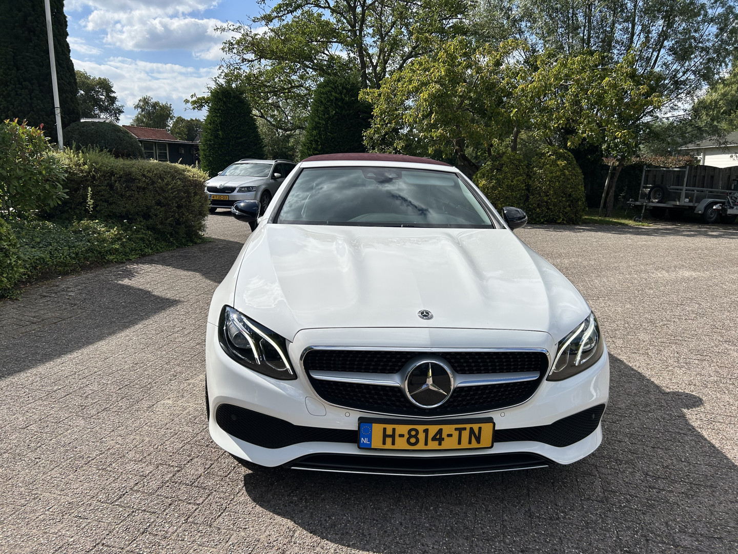 Mercedes-Benz Mercedes-Benz