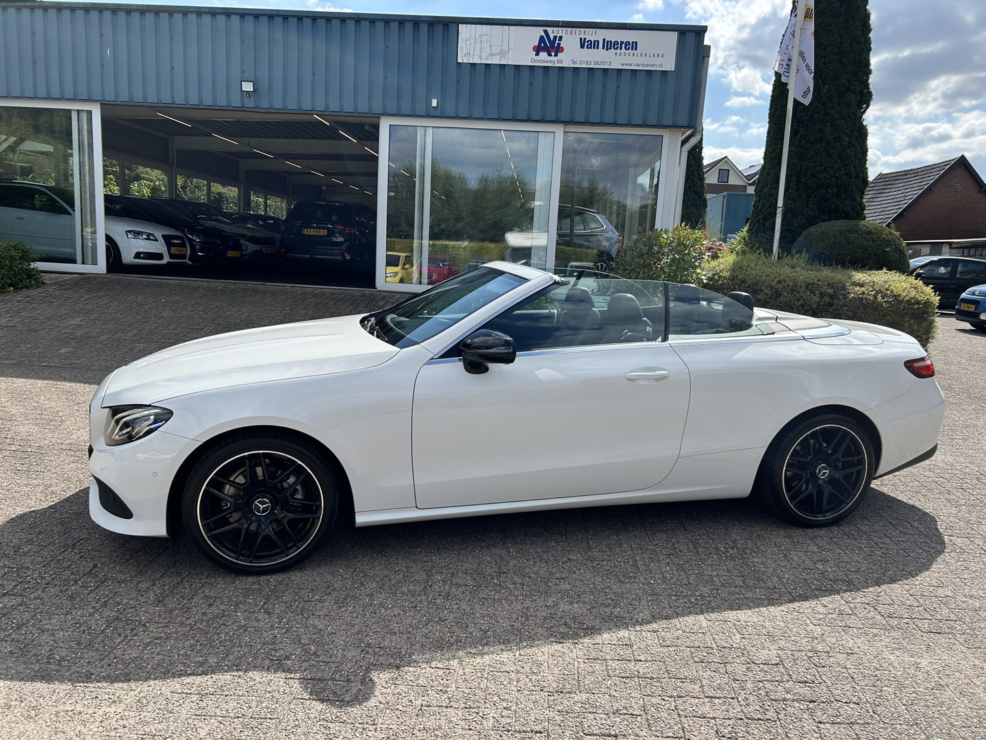 Mercedes-Benz Mercedes-Benz