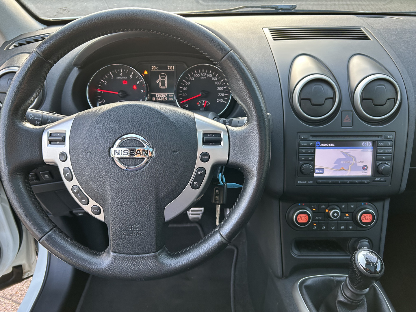 Nissan Nissan