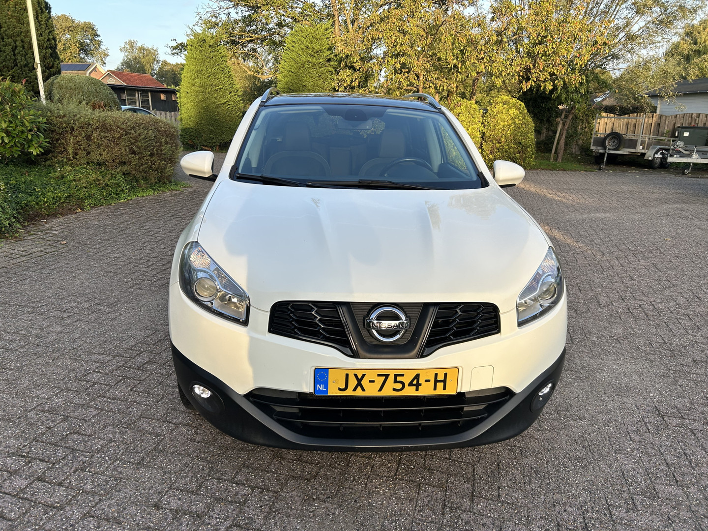 Nissan Nissan