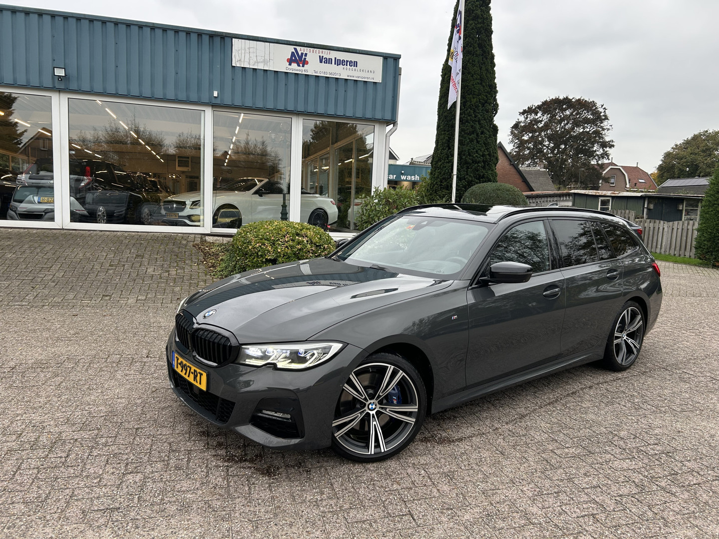 BMW BMW
