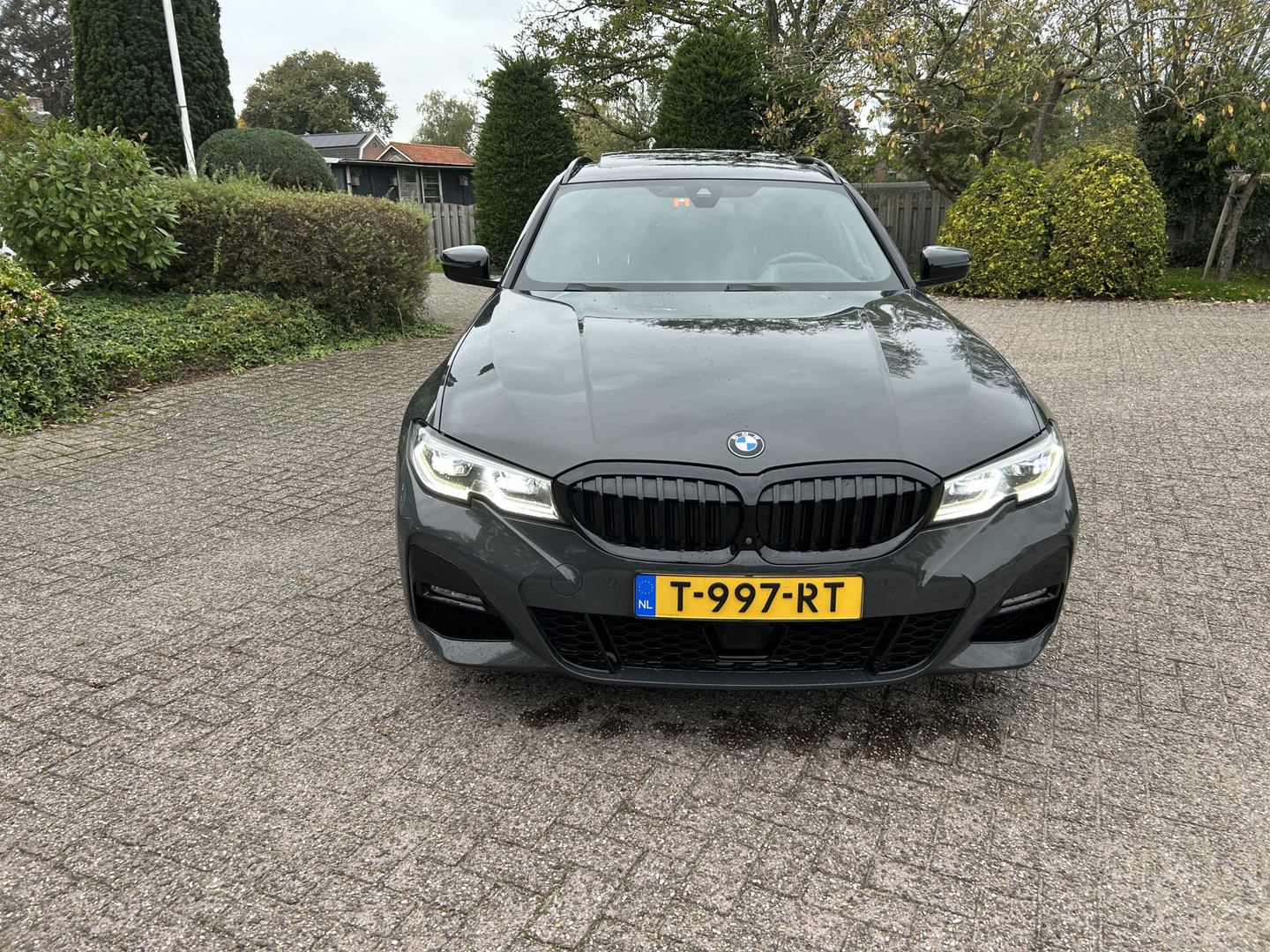 BMW BMW