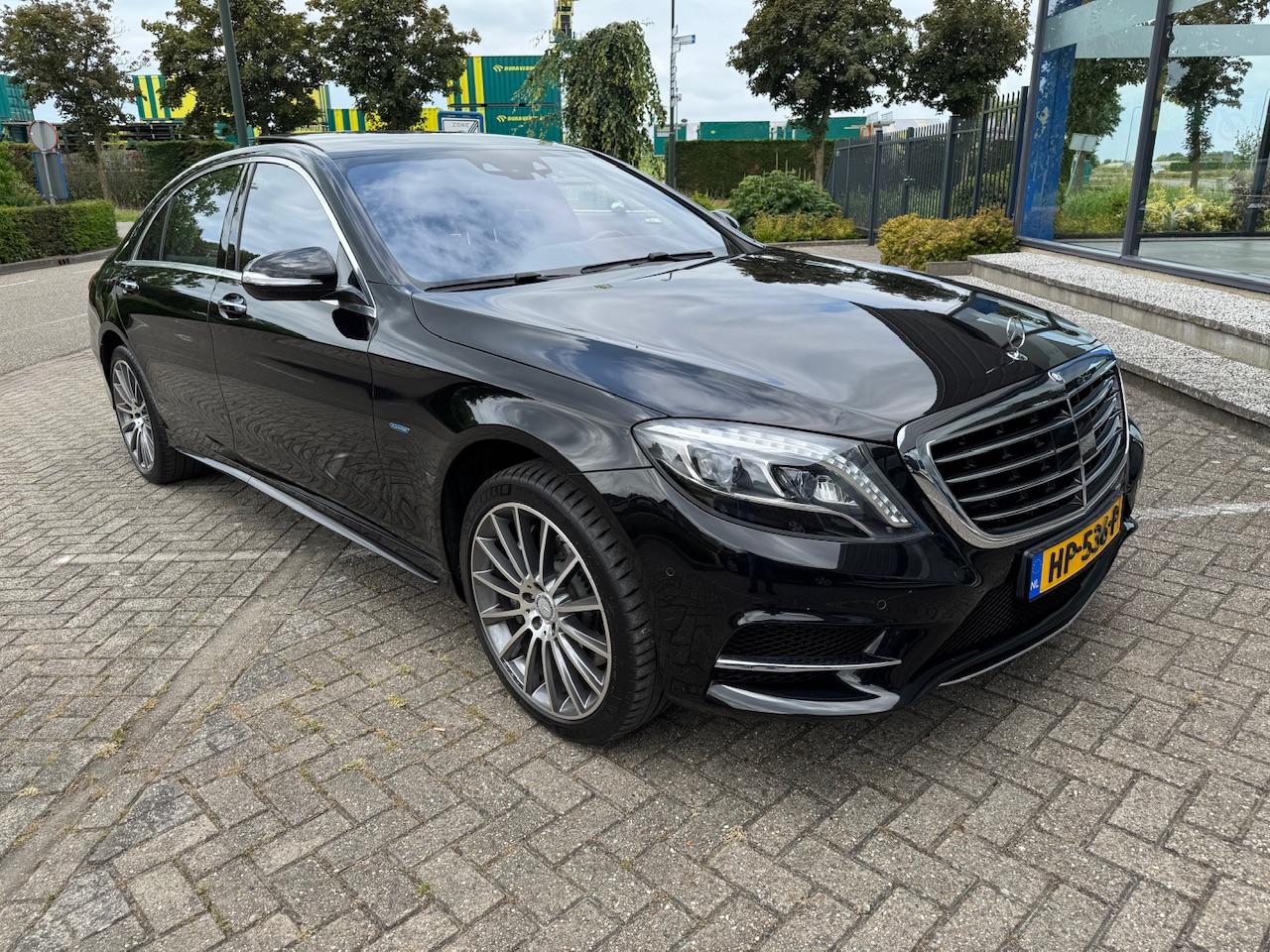 Mercedes-Benz Mercedes-Benz