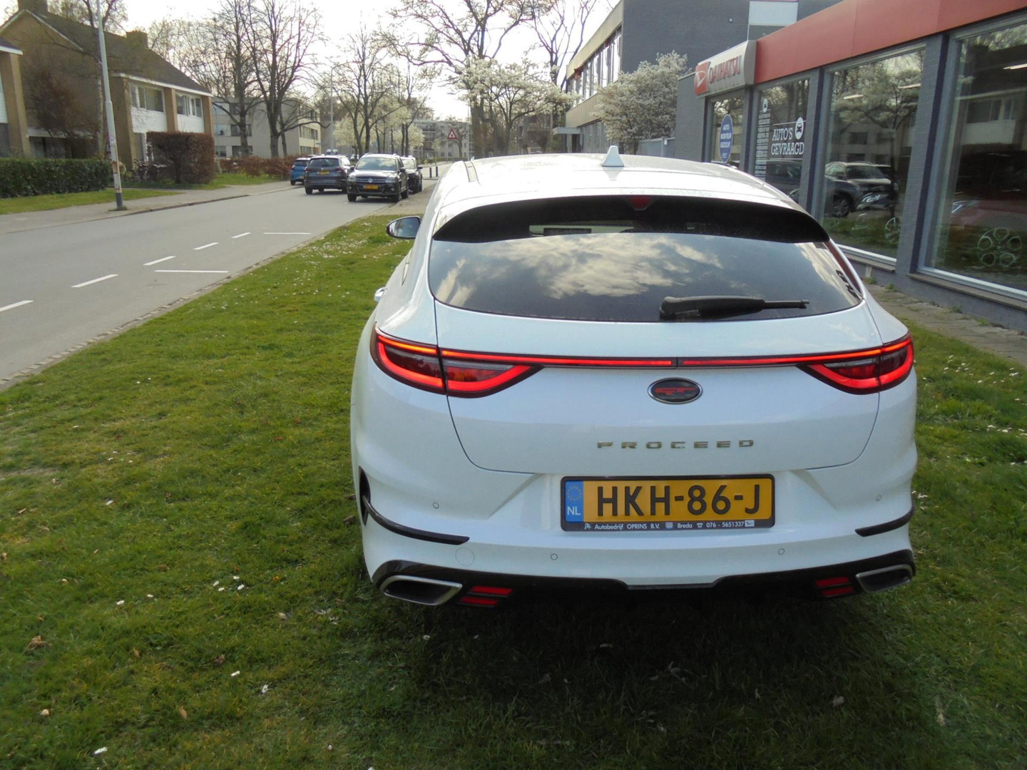 Kia
