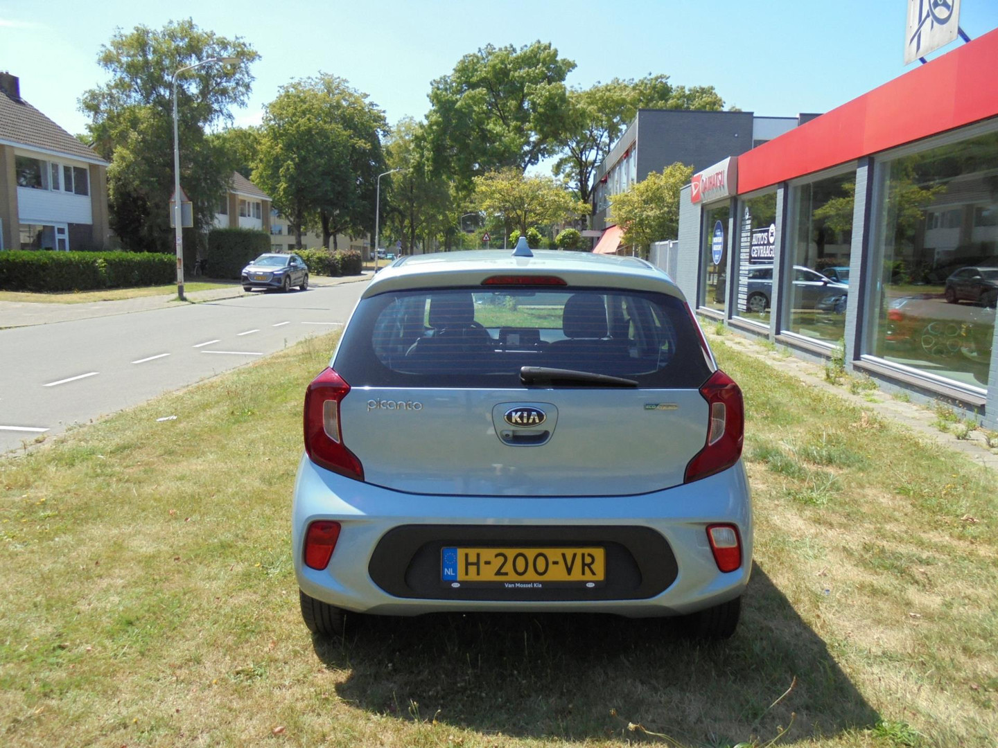 Kia