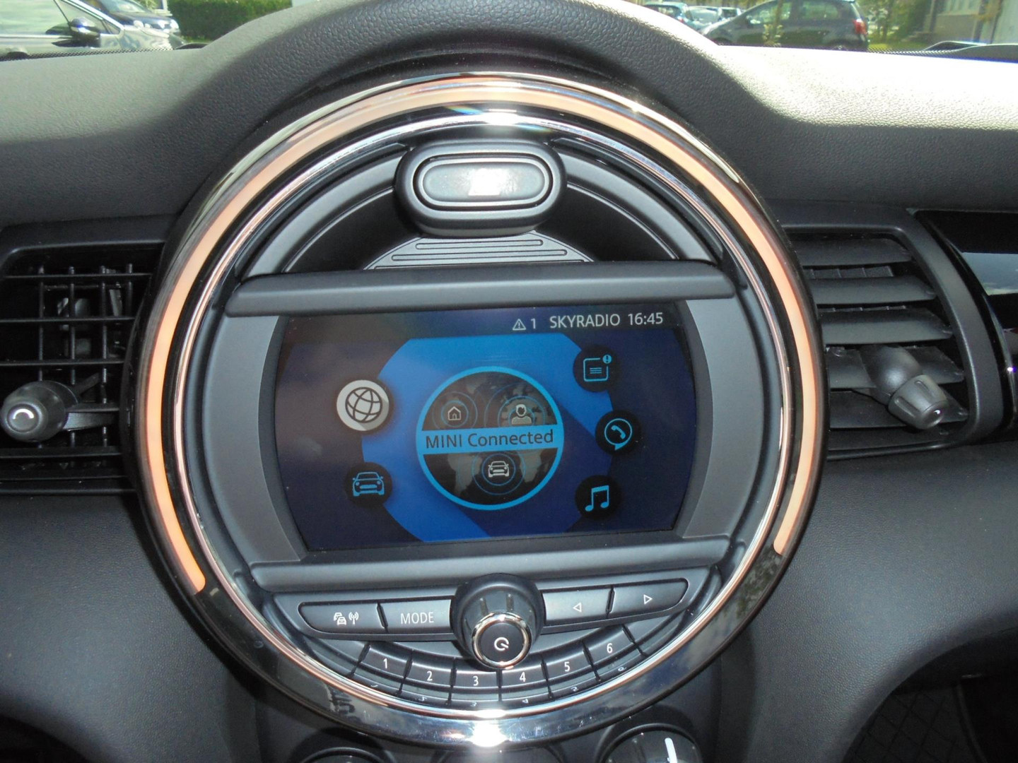 MINI