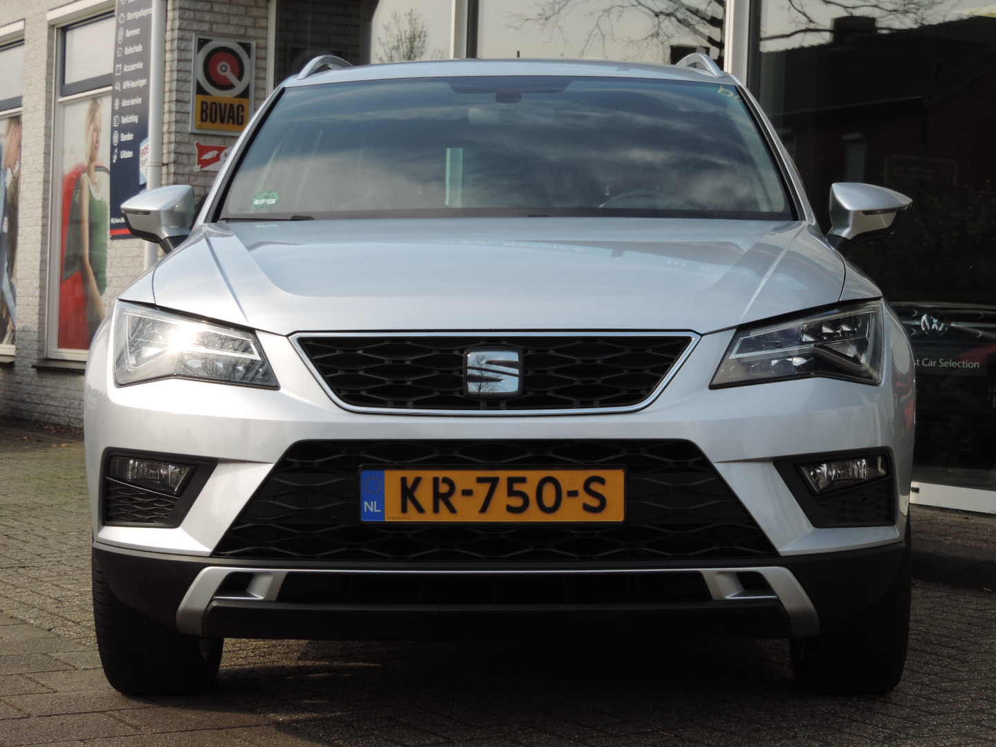 SEAT