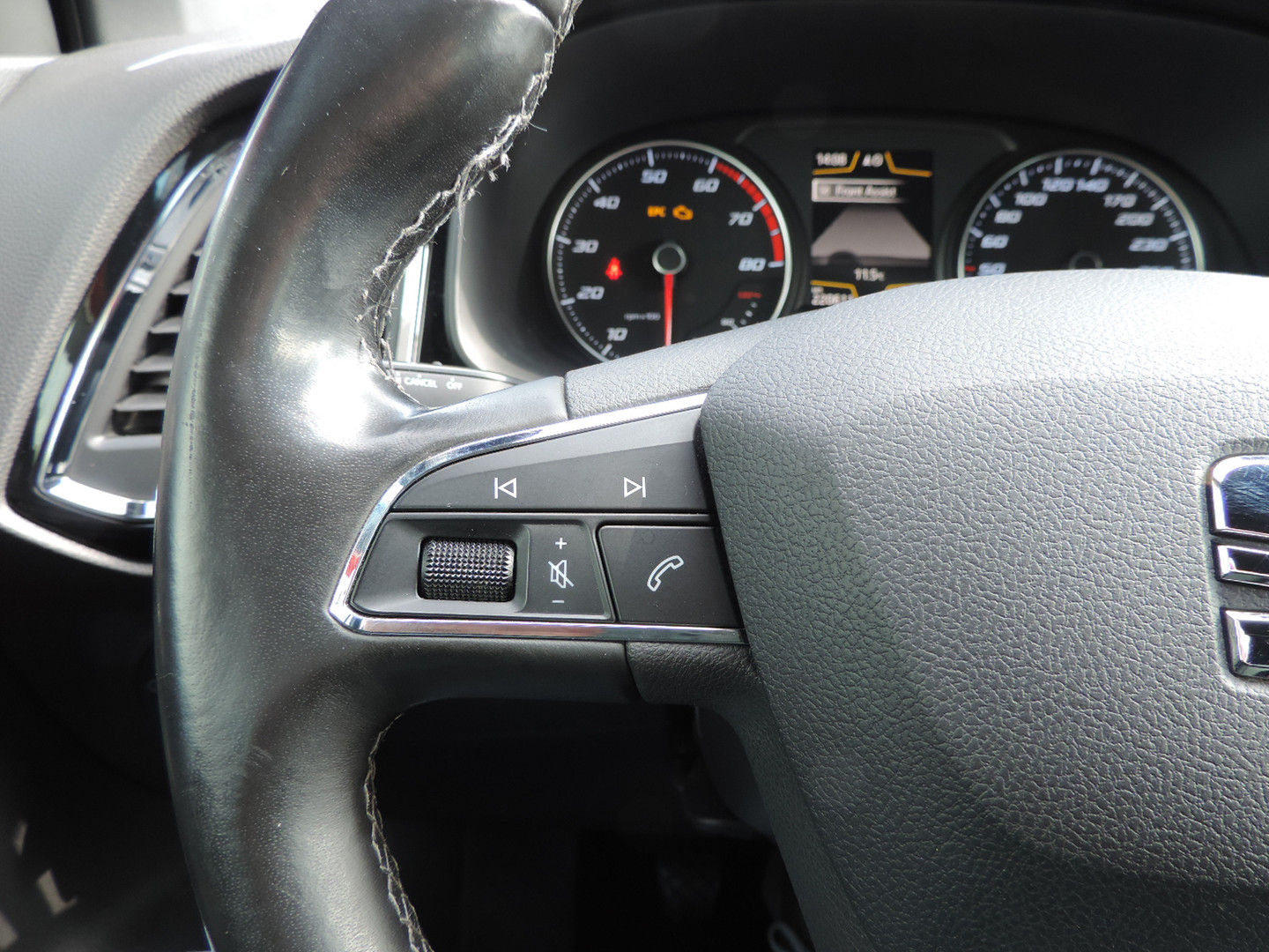 SEAT