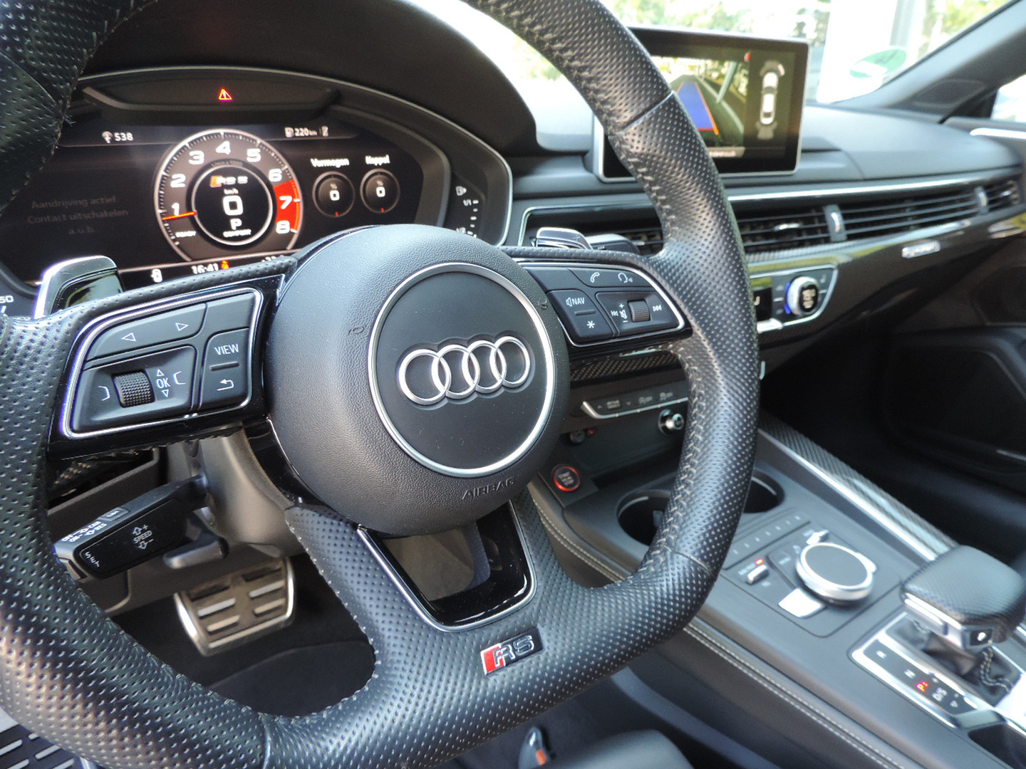 Audi