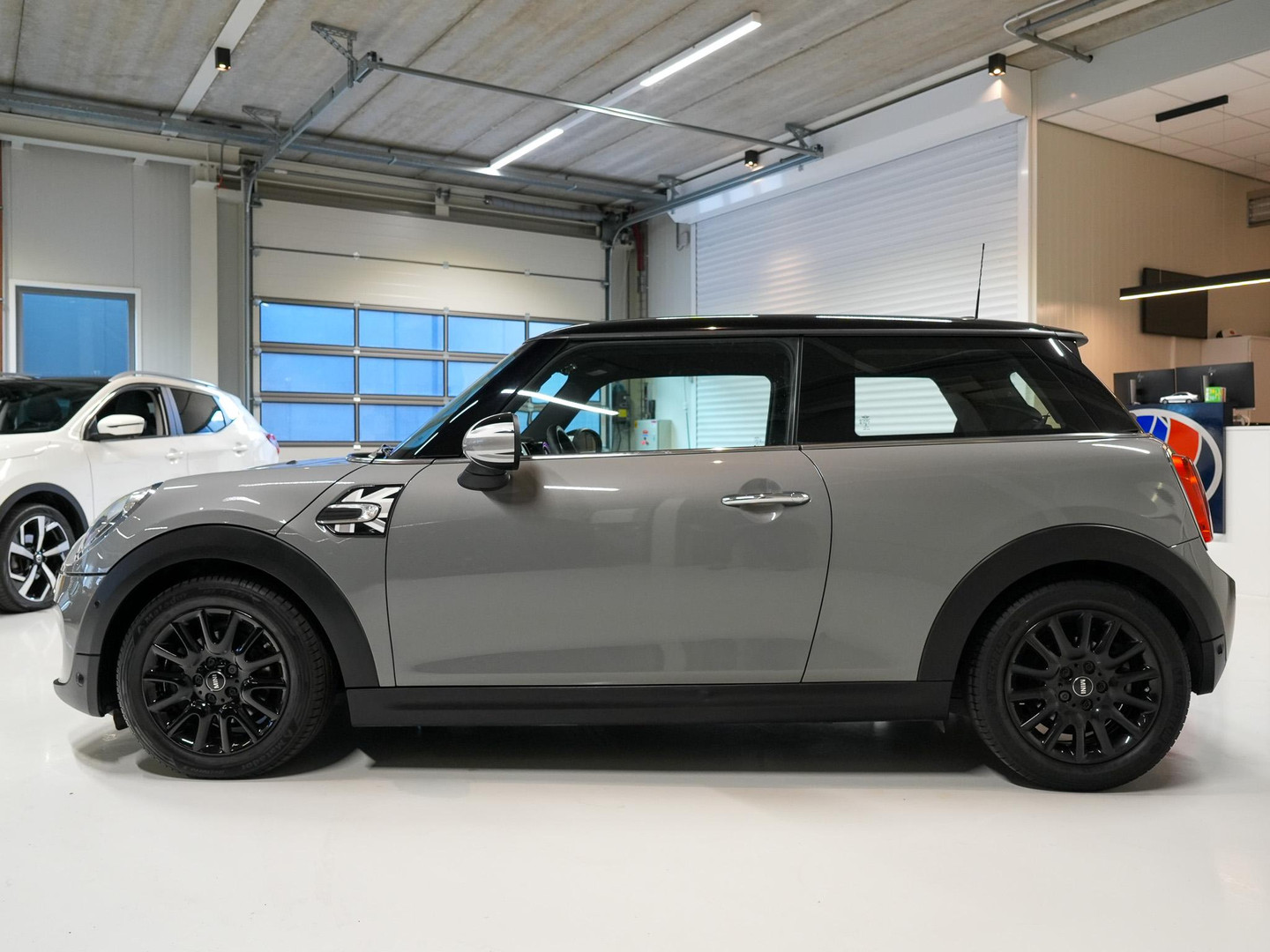 MINI