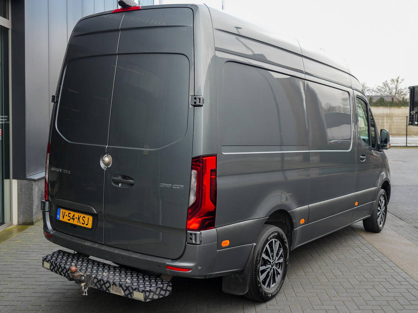 Mercedes-Benz Mercedes-Benz