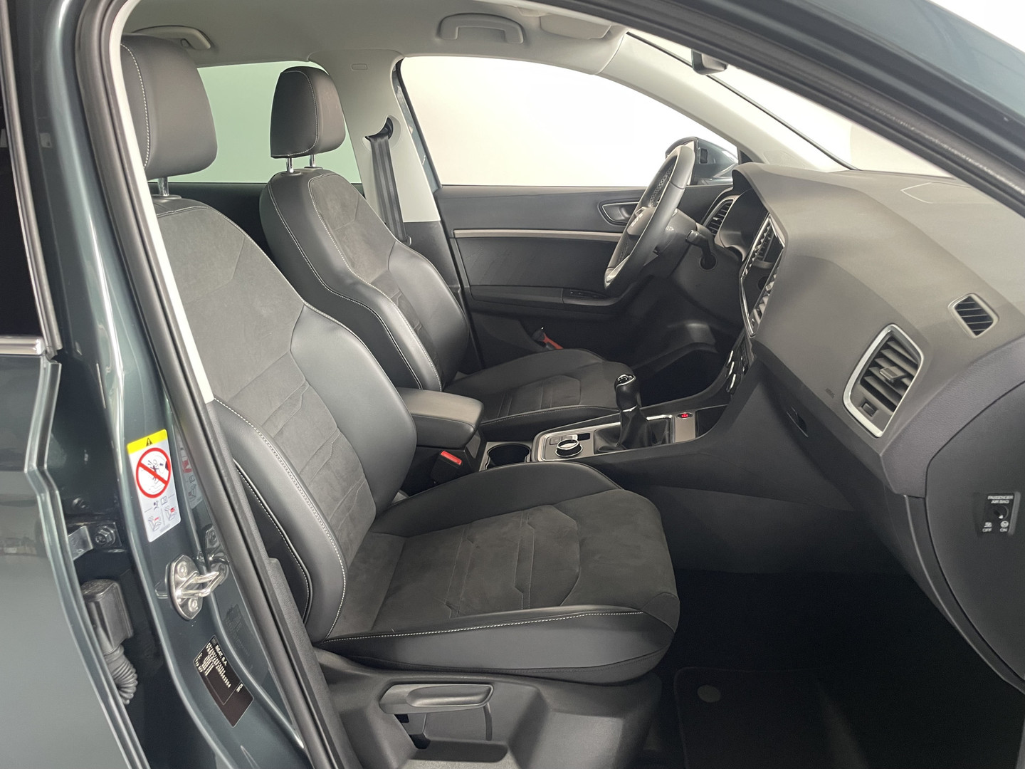 SEAT SEAT