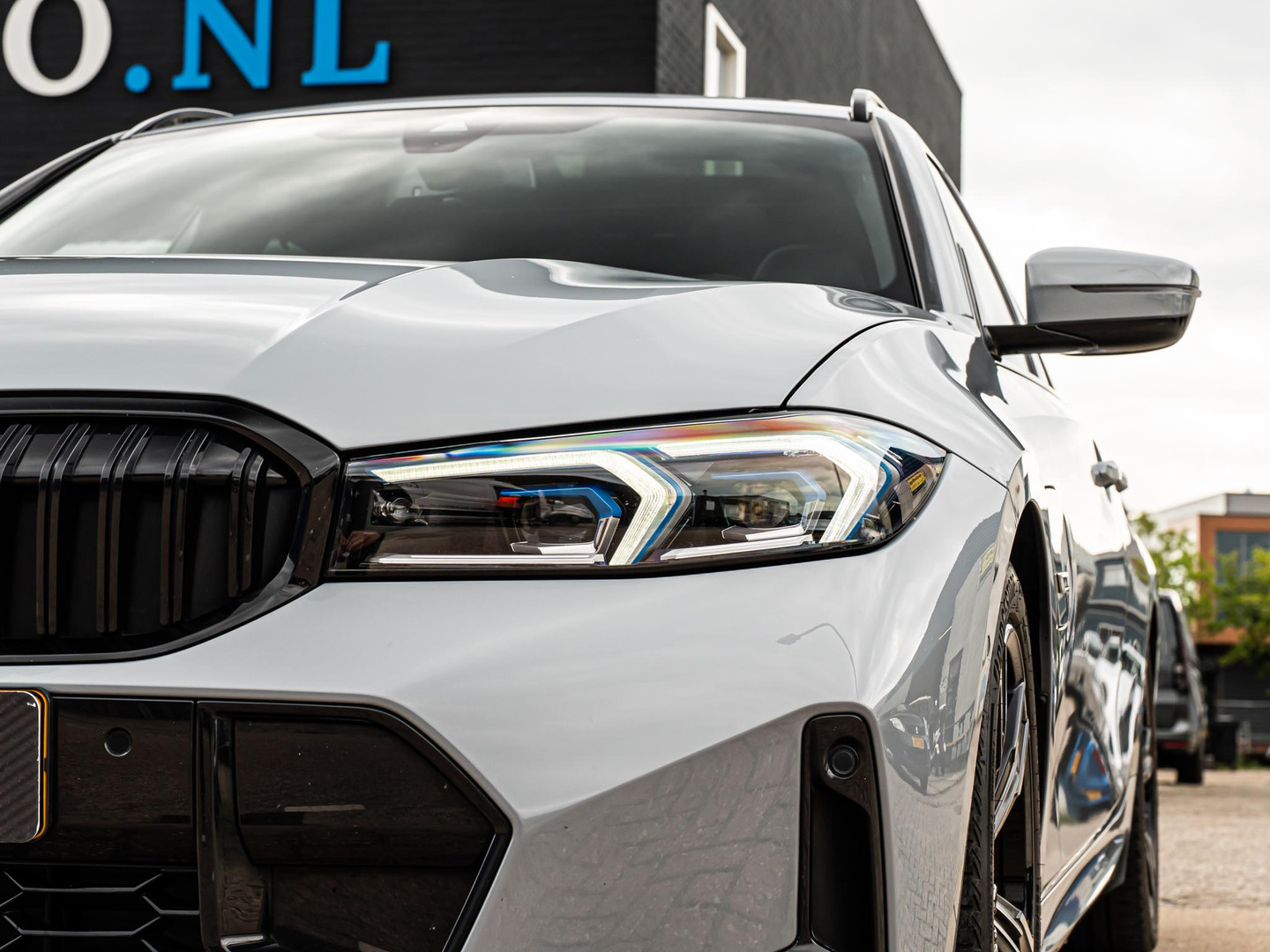 BMW