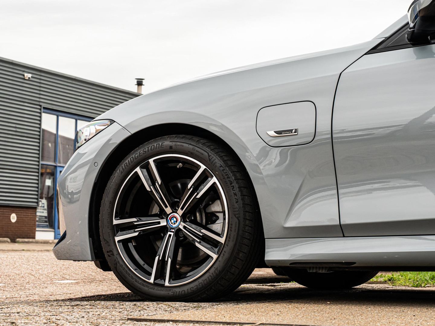 BMW