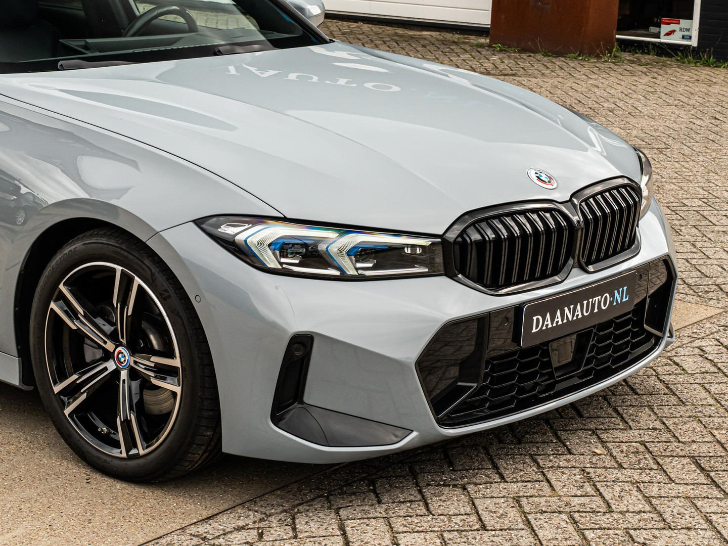 BMW