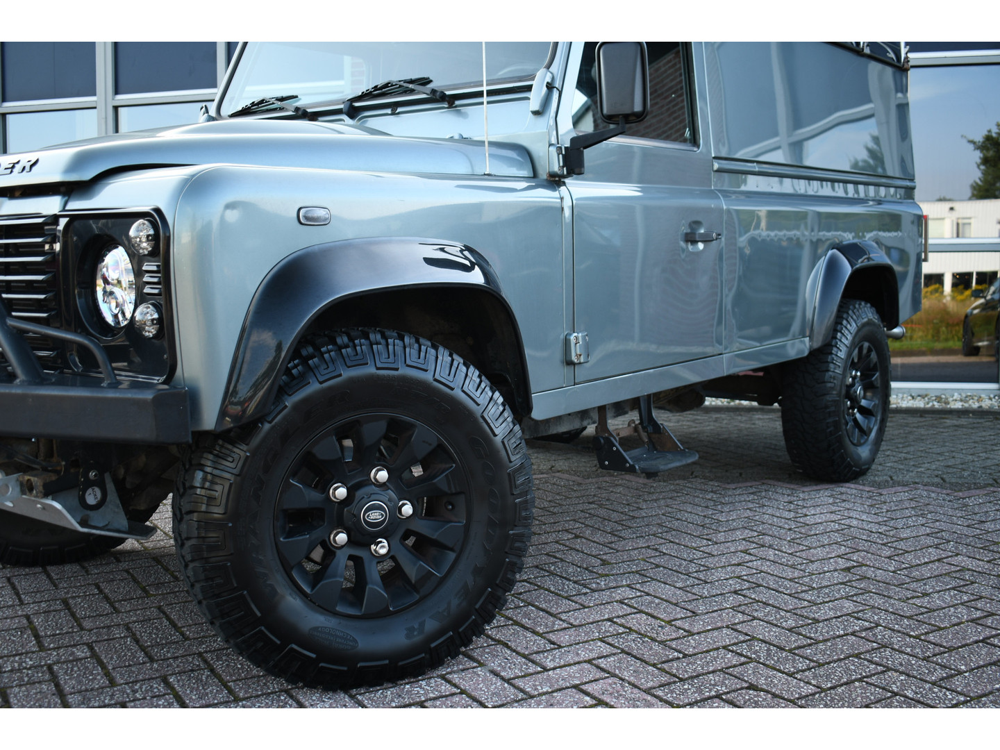 Land Rover