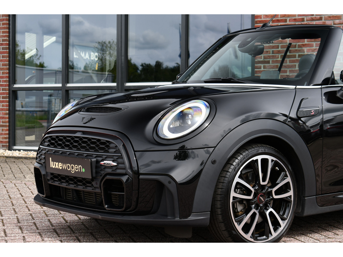 MINI