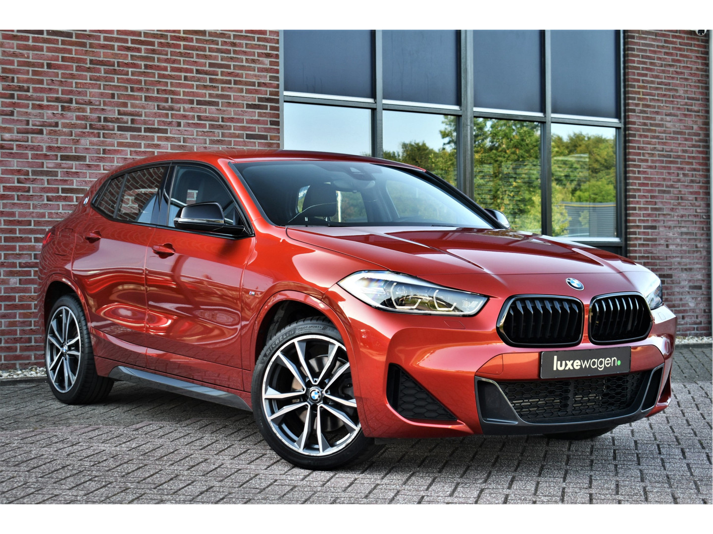 BMW BMW