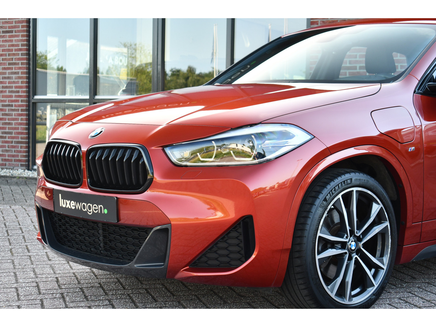 BMW BMW