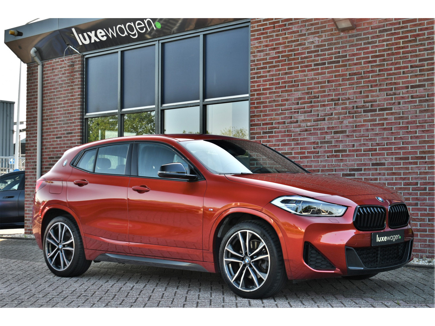 BMW BMW