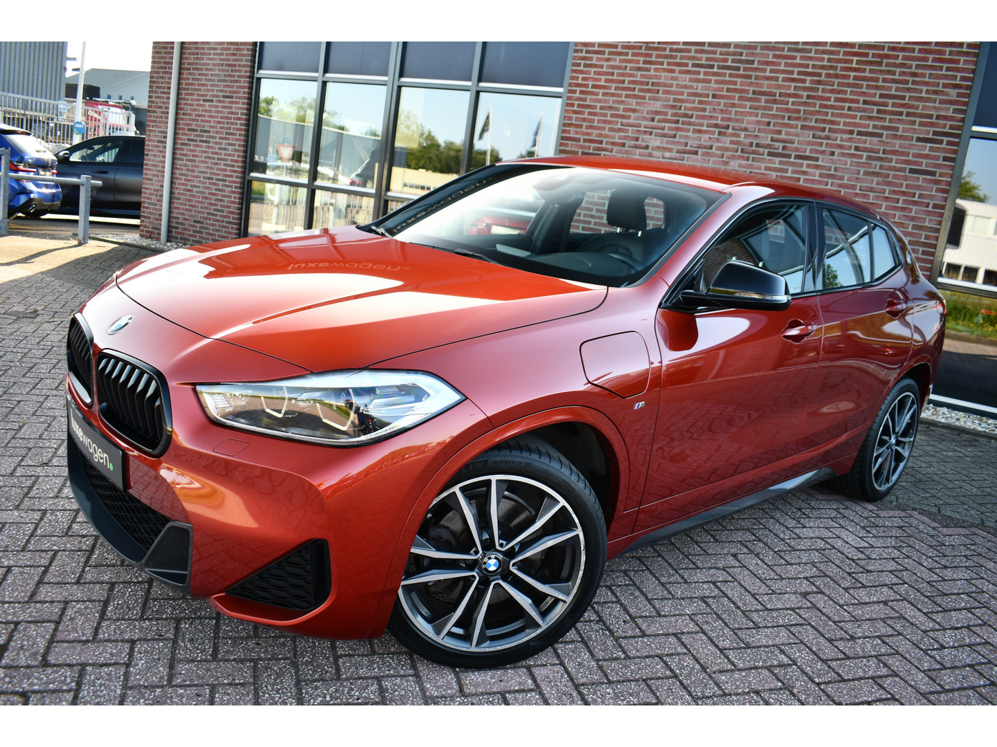 BMW BMW