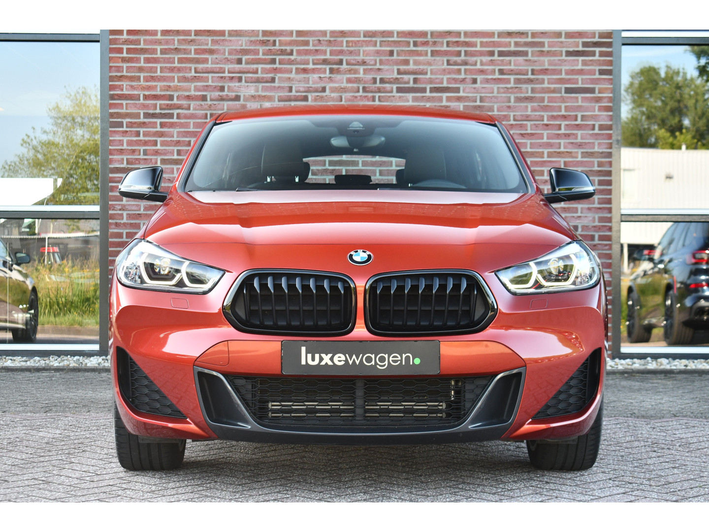 BMW BMW