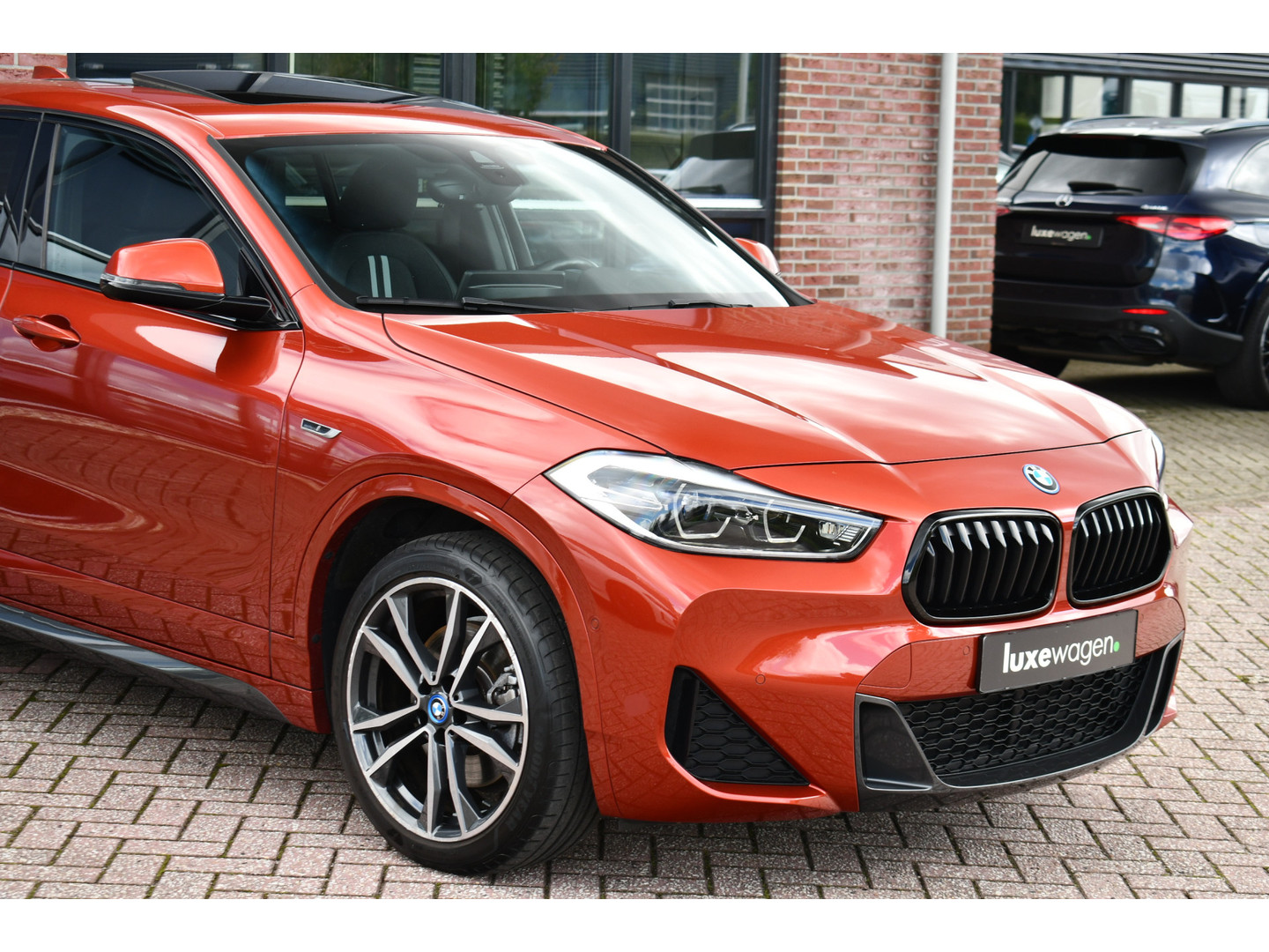 BMW BMW