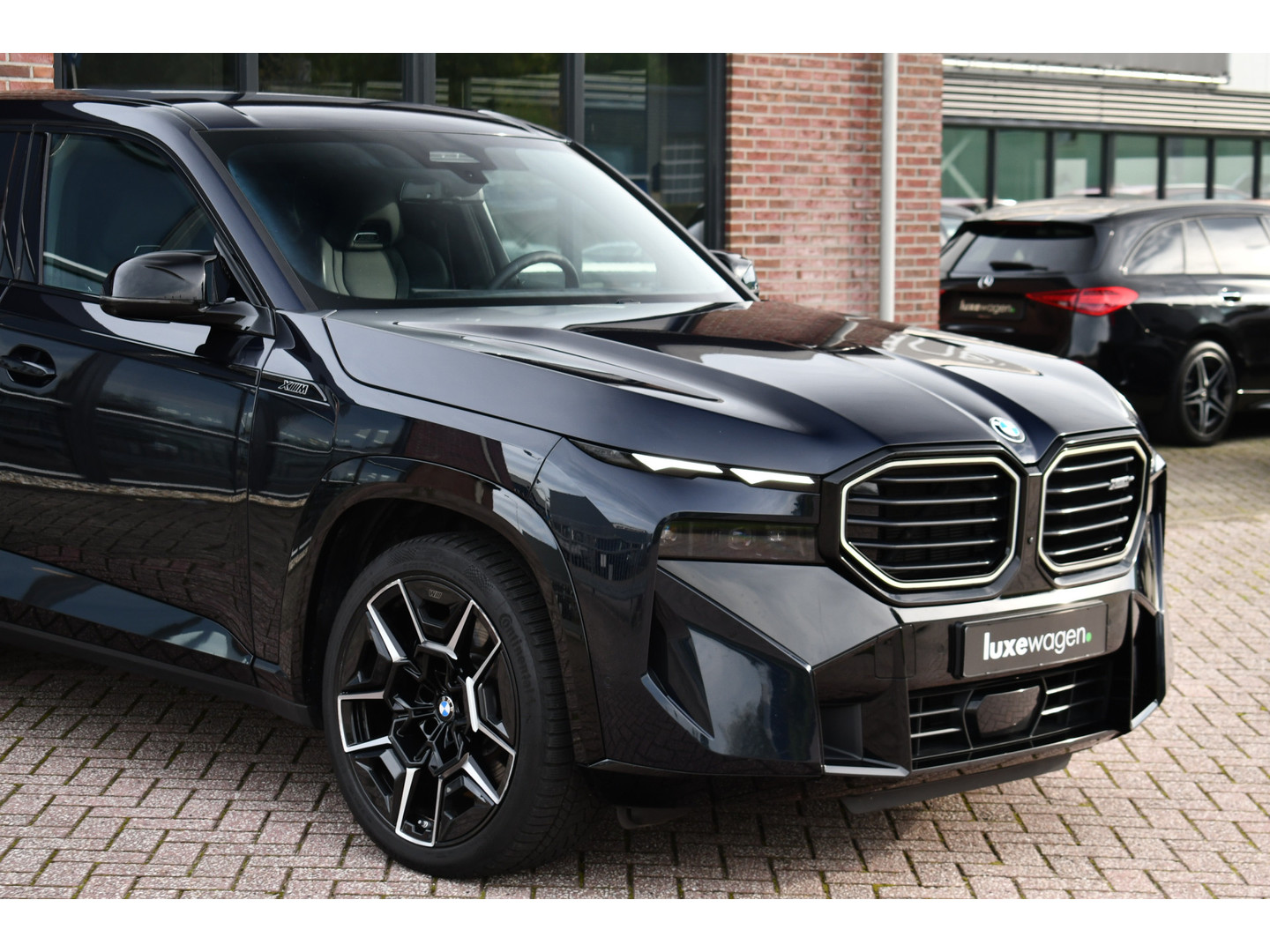 BMW BMW