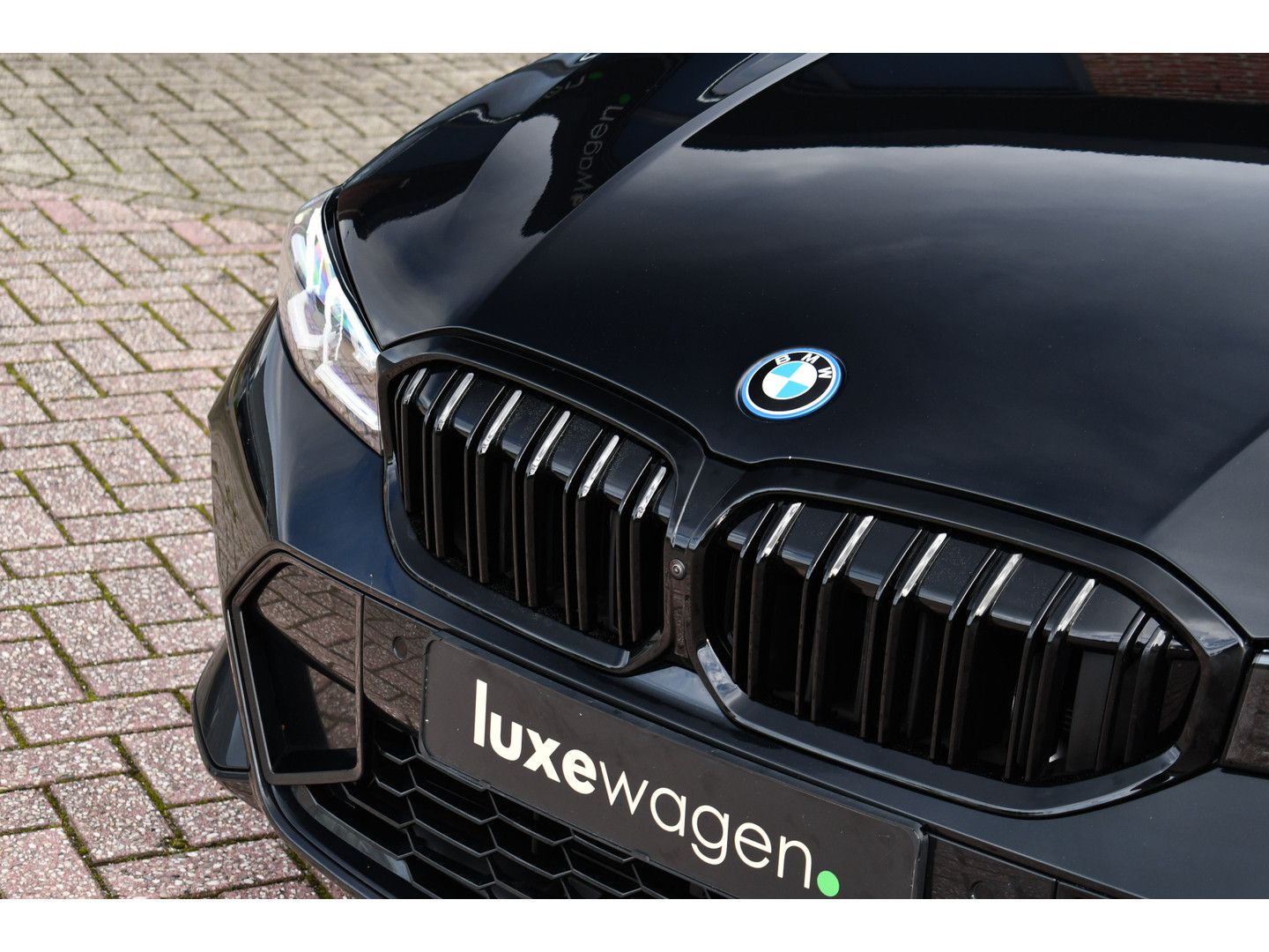 BMW BMW