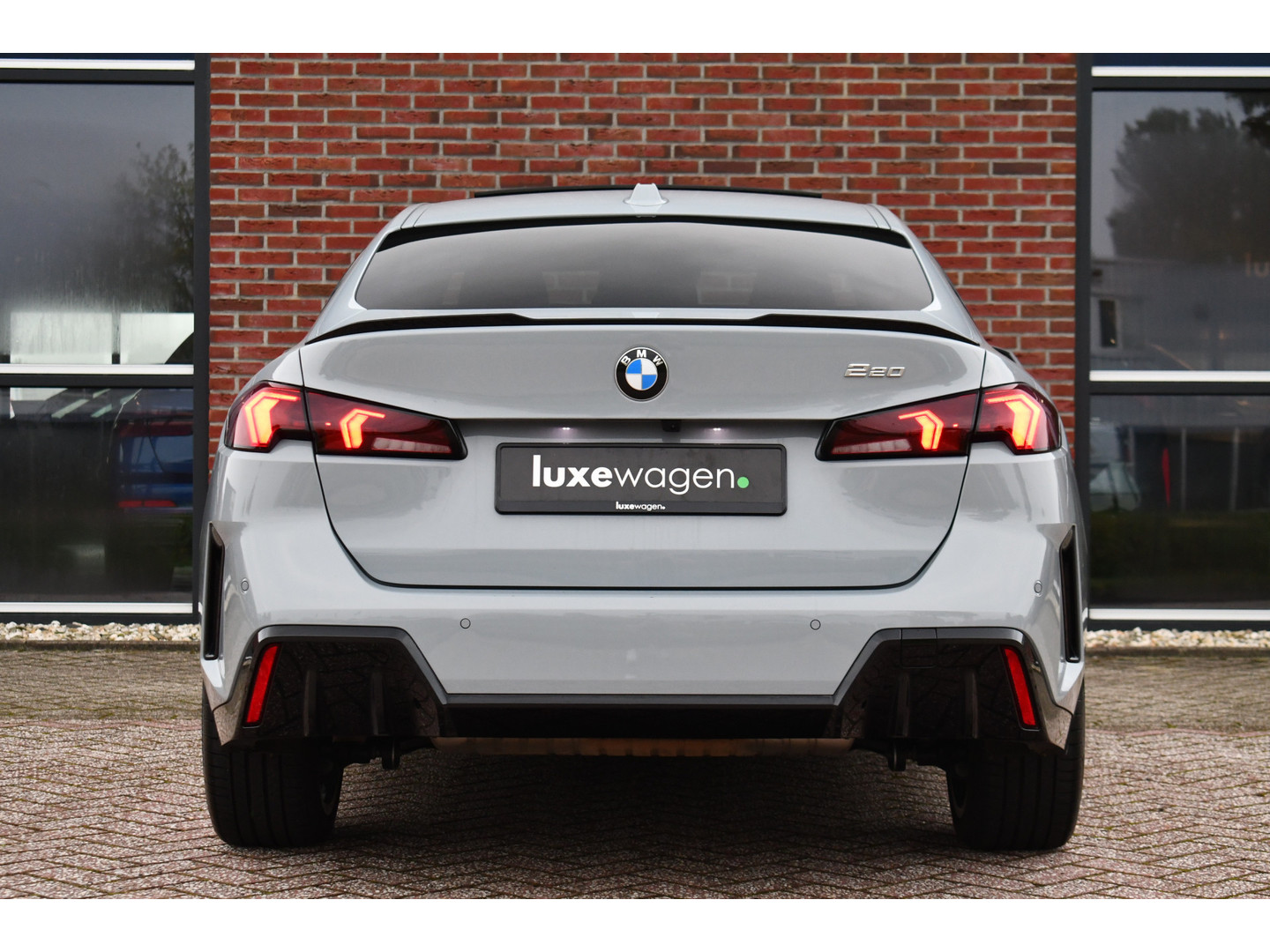 BMW BMW
