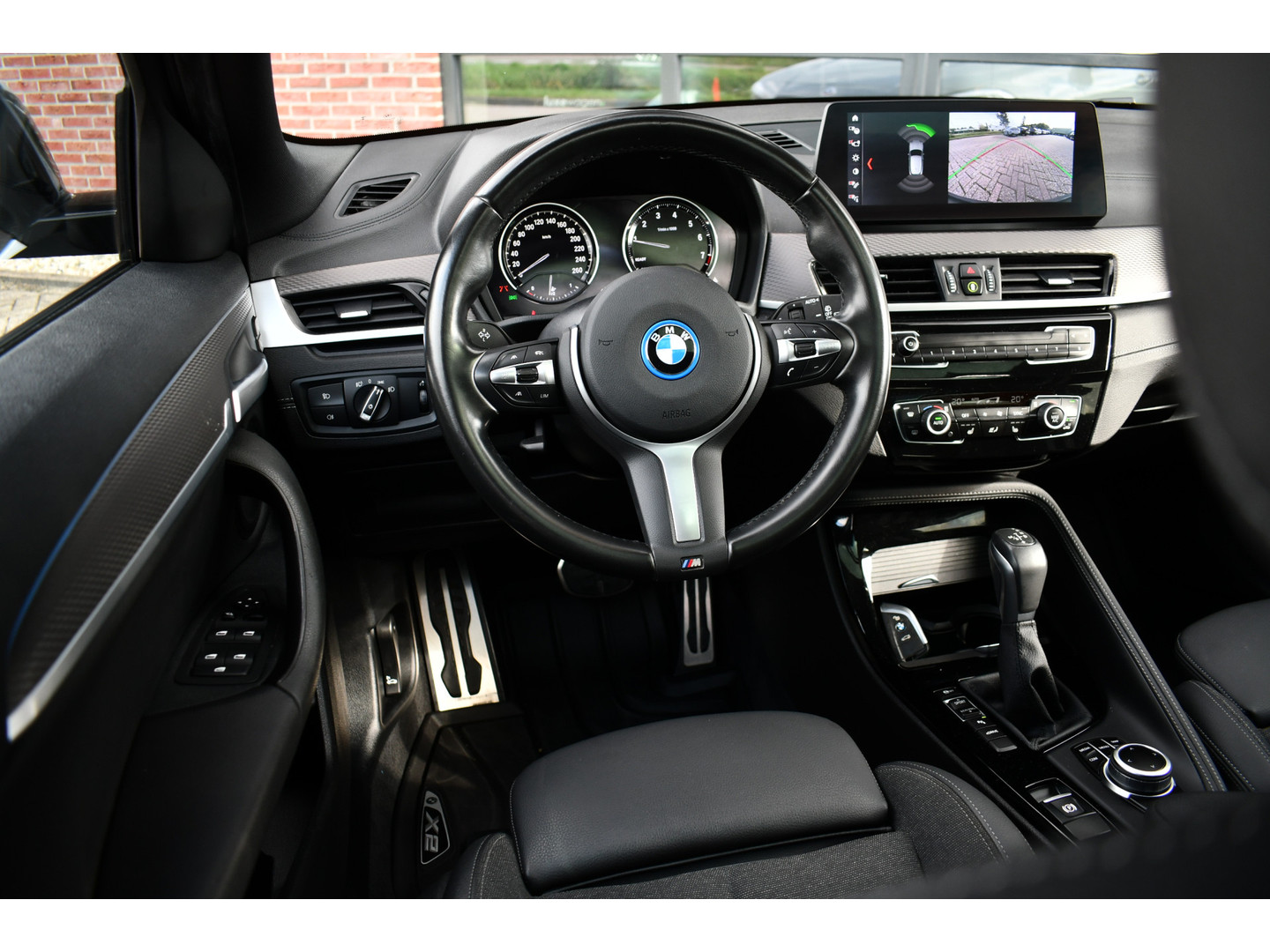 BMW BMW