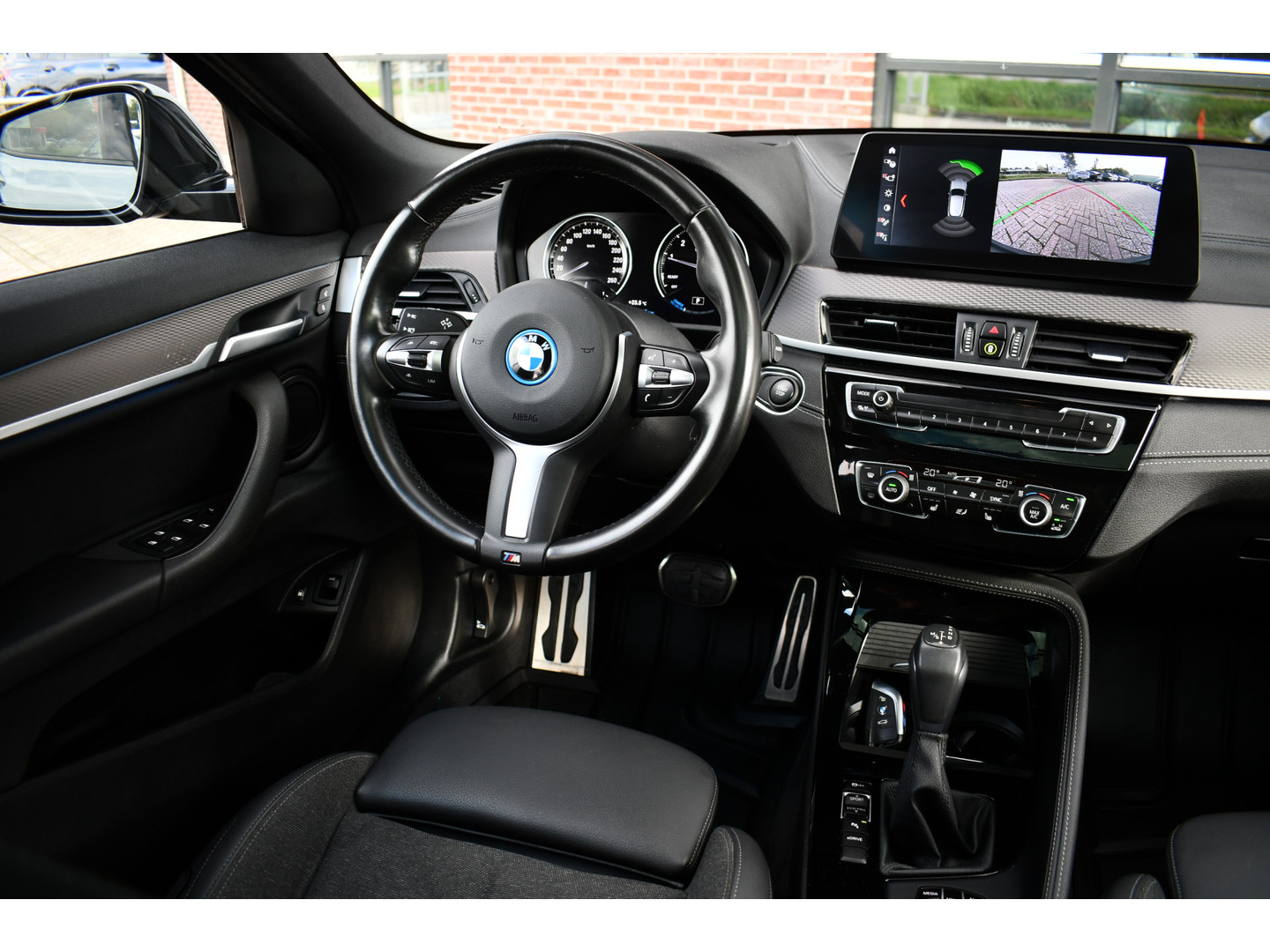 BMW BMW
