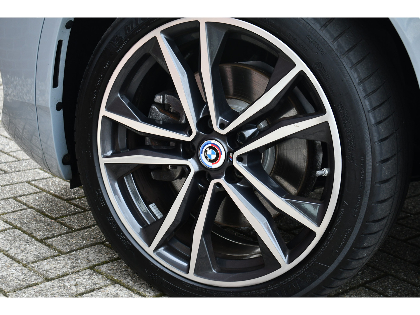 BMW BMW