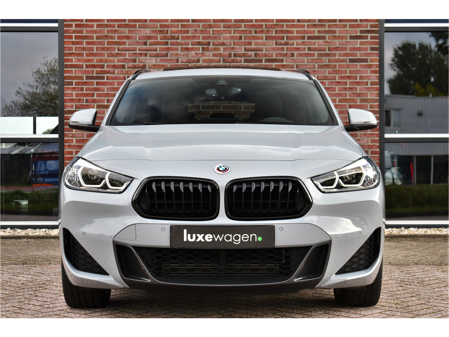 BMW BMW