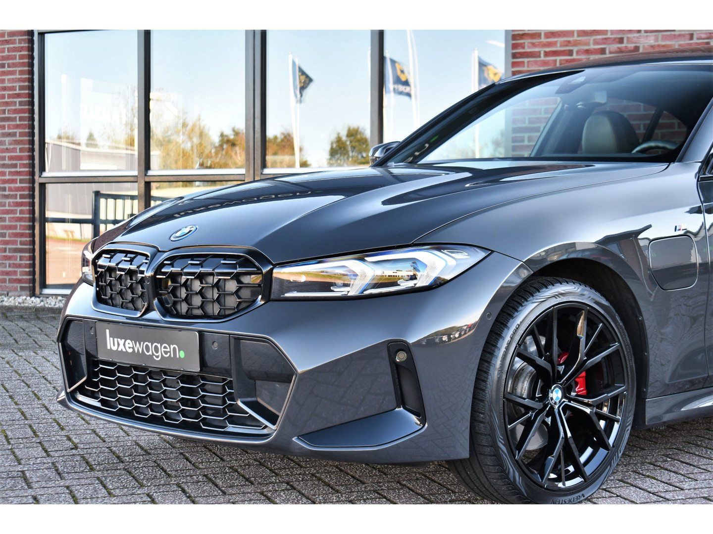 BMW BMW