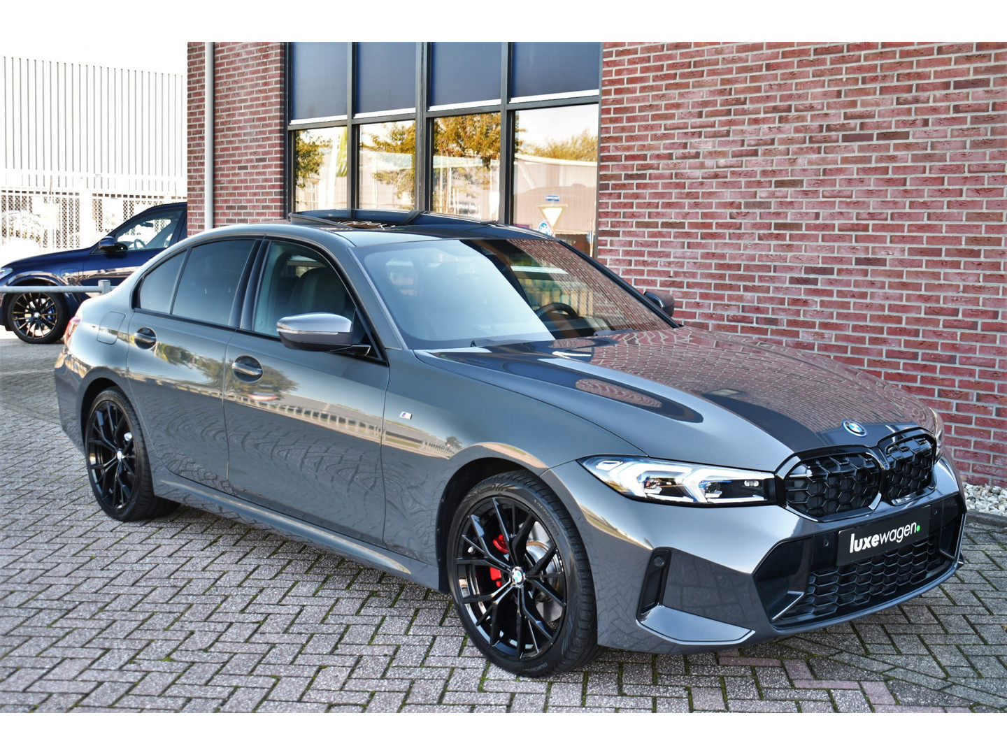 BMW BMW