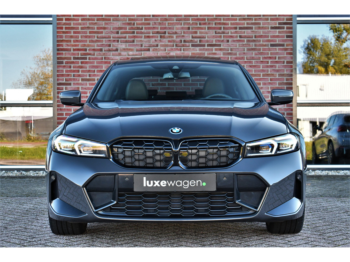 BMW BMW