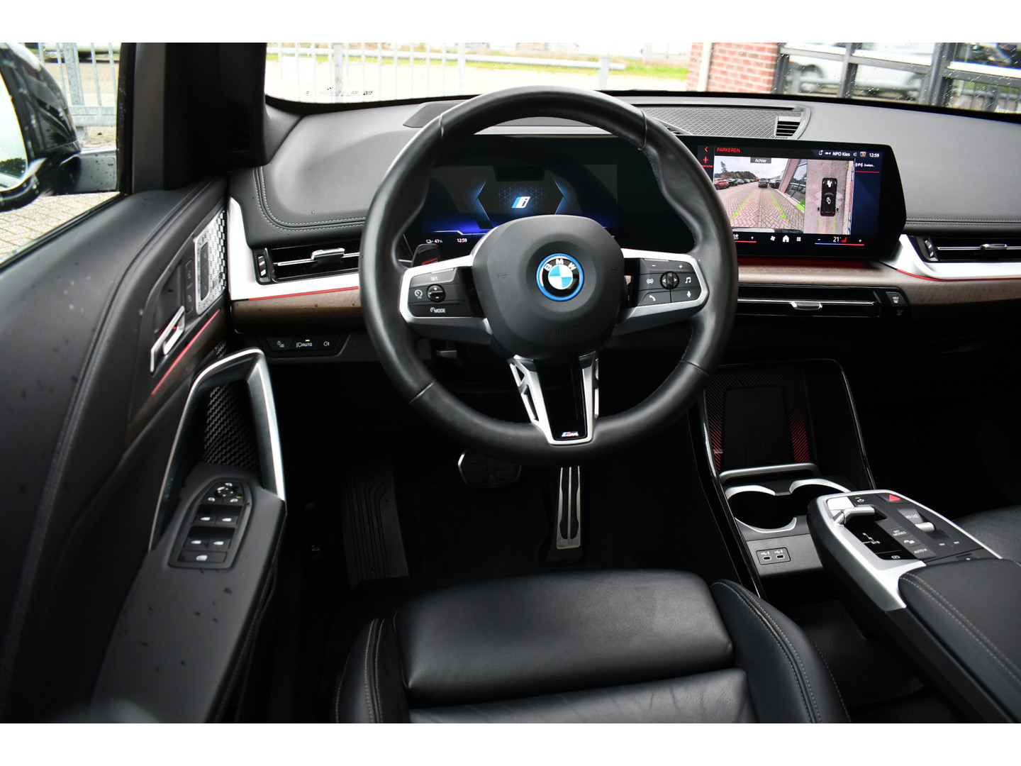 BMW BMW