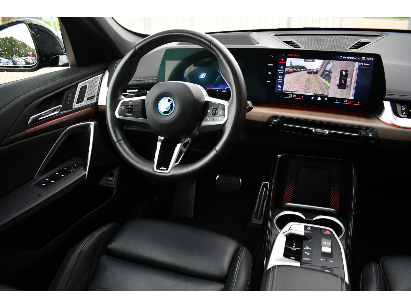 BMW BMW